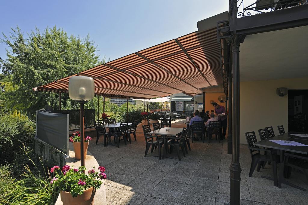 Hotel Restaurant Le Chalet Cortaillod Luaran gambar