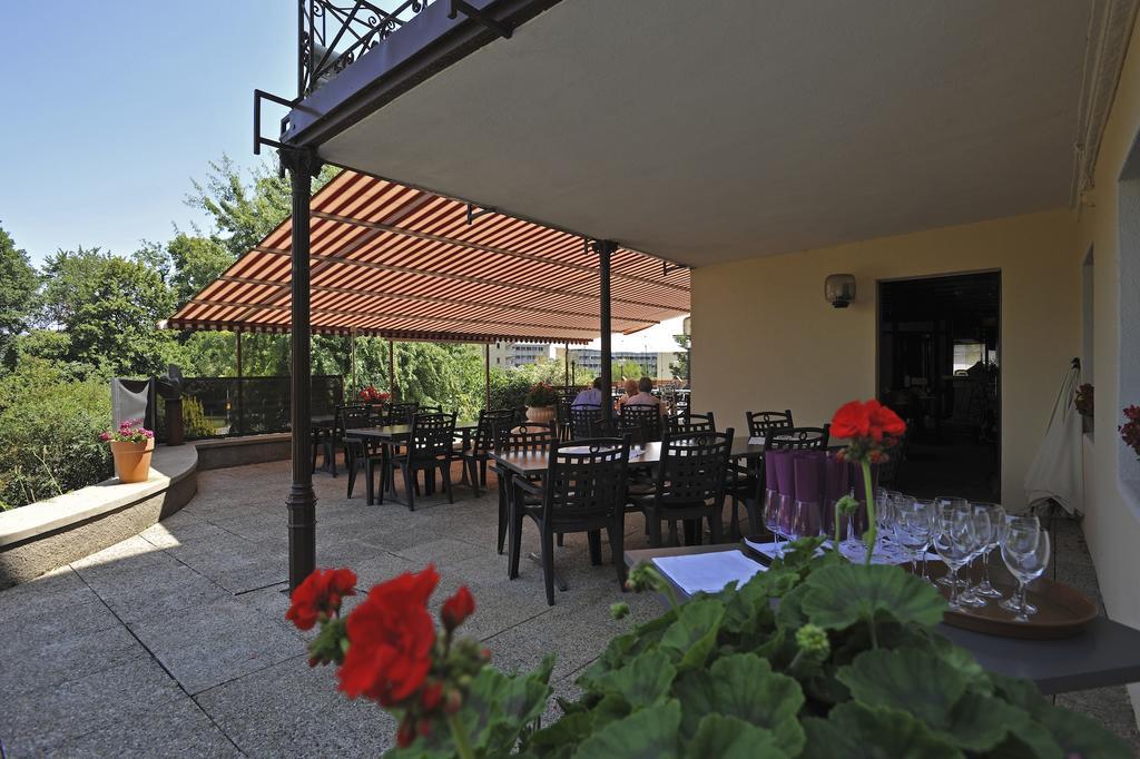 Hotel Restaurant Le Chalet Cortaillod Luaran gambar